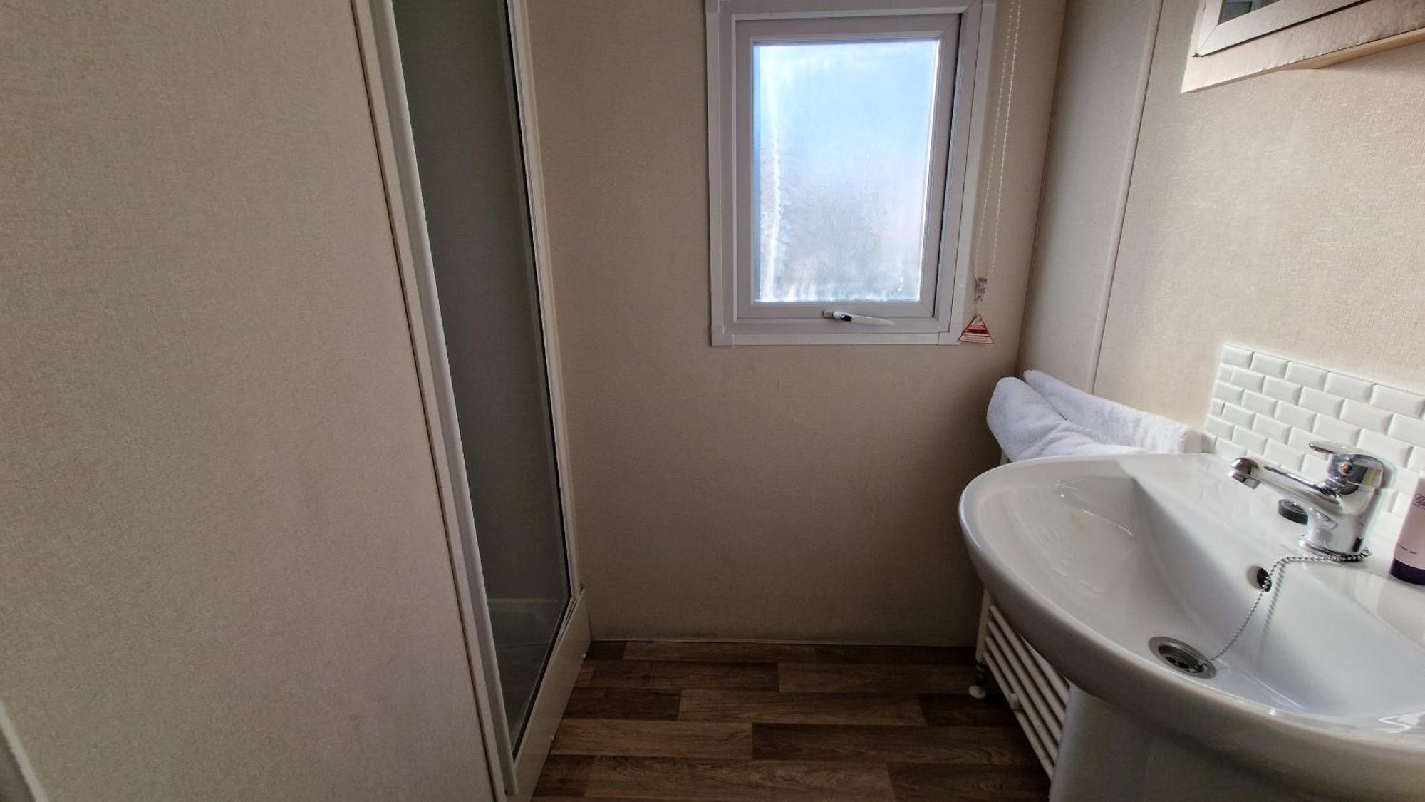 Sea Haven - 4 Bedroom Static Near The Beach Dymchurch Eksteriør billede